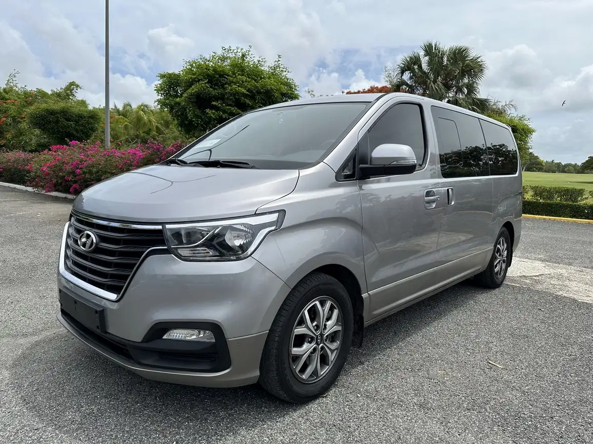 Hyundai H-1 2018