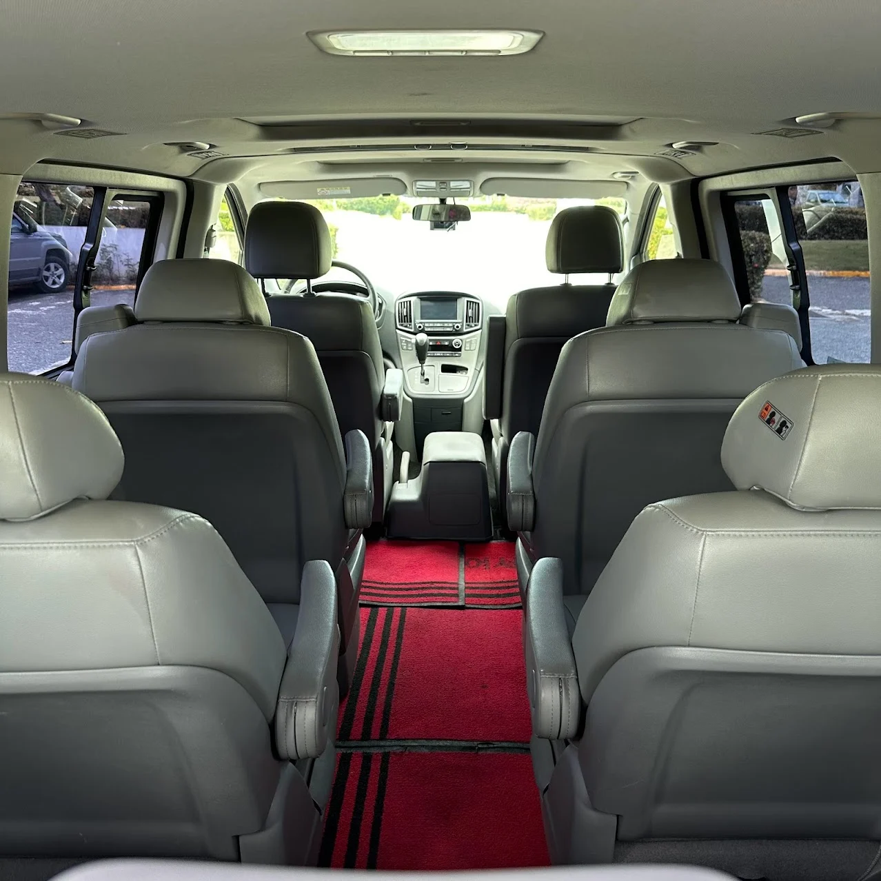 Hyundai H-1 2018